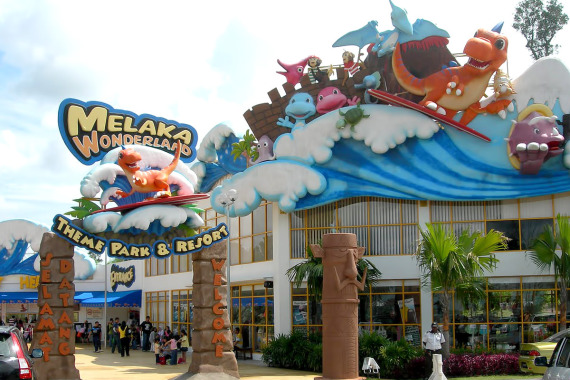 Melaka Wonderland Theme Park & Resort 1