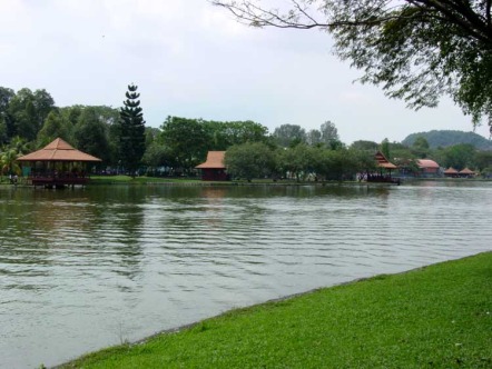 Shah Alam Lake Garden - GoWhere Malaysia