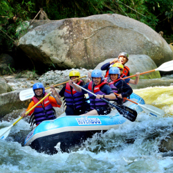 Whitewater Rafting Perak 1